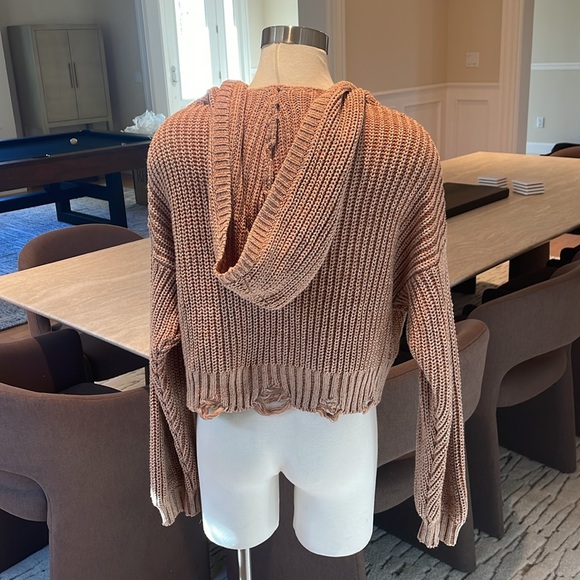 Worn Once! LOVERS + FRIENDS ‘Distressed Knit’ Sweater - Picture 6 of 9